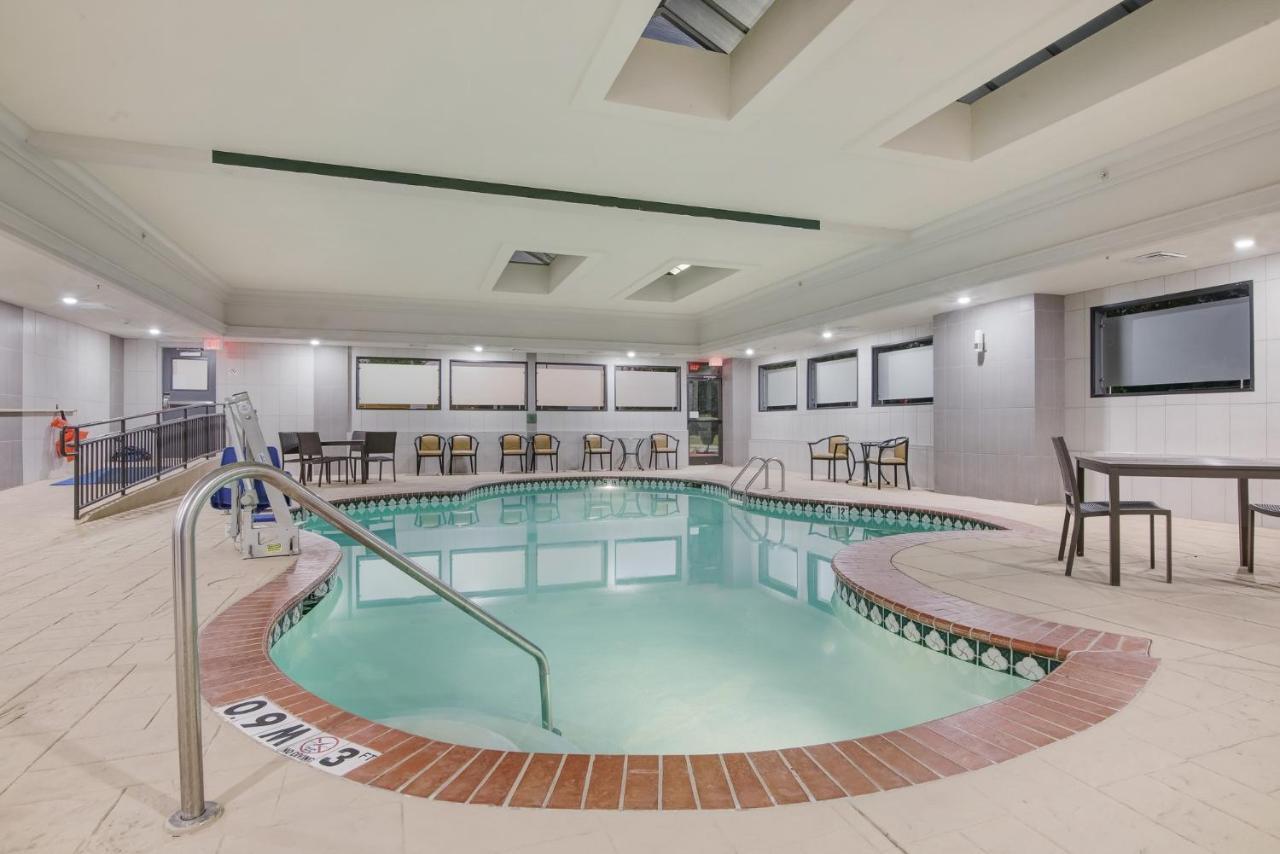 Holiday Inn Express & Suites Longview North By Ihg Bagian luar foto