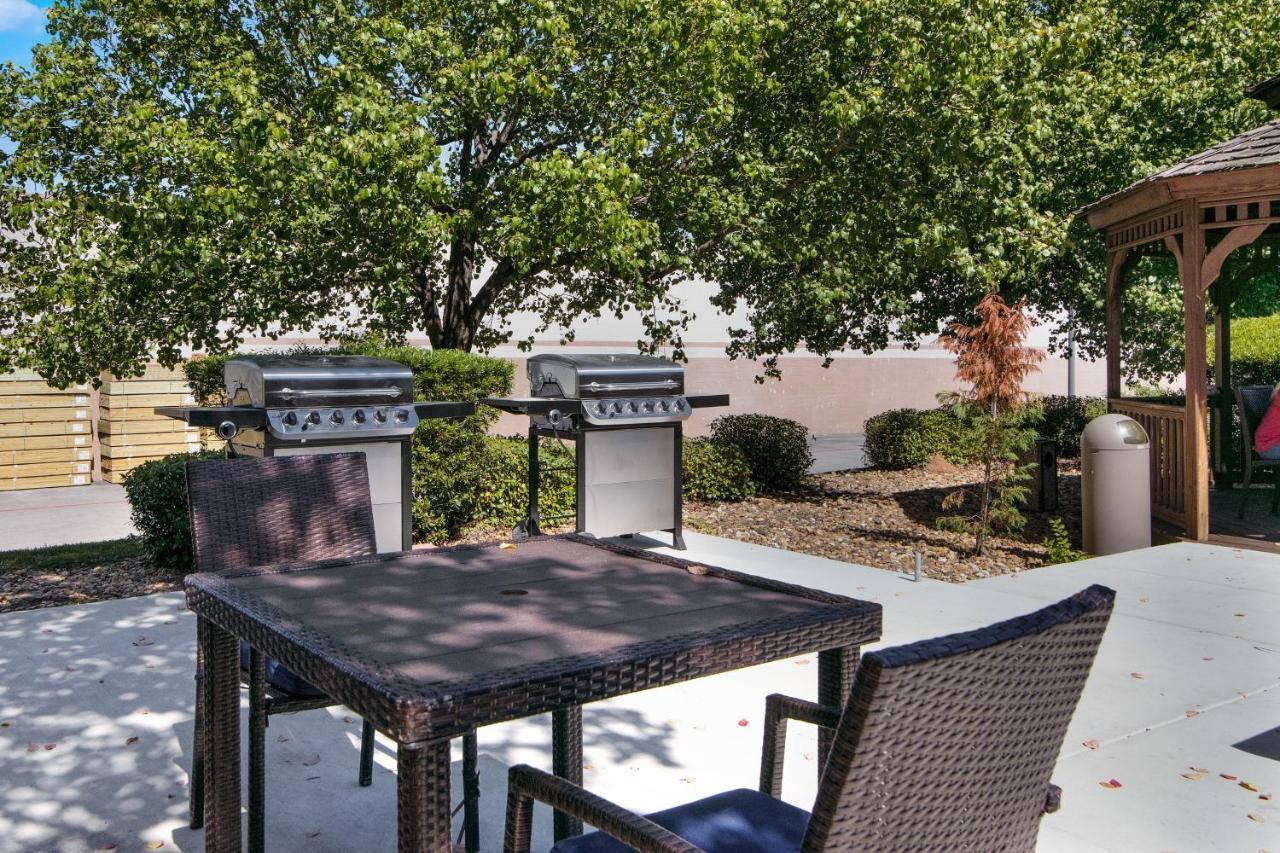 Holiday Inn Express & Suites Longview North By Ihg Bagian luar foto
