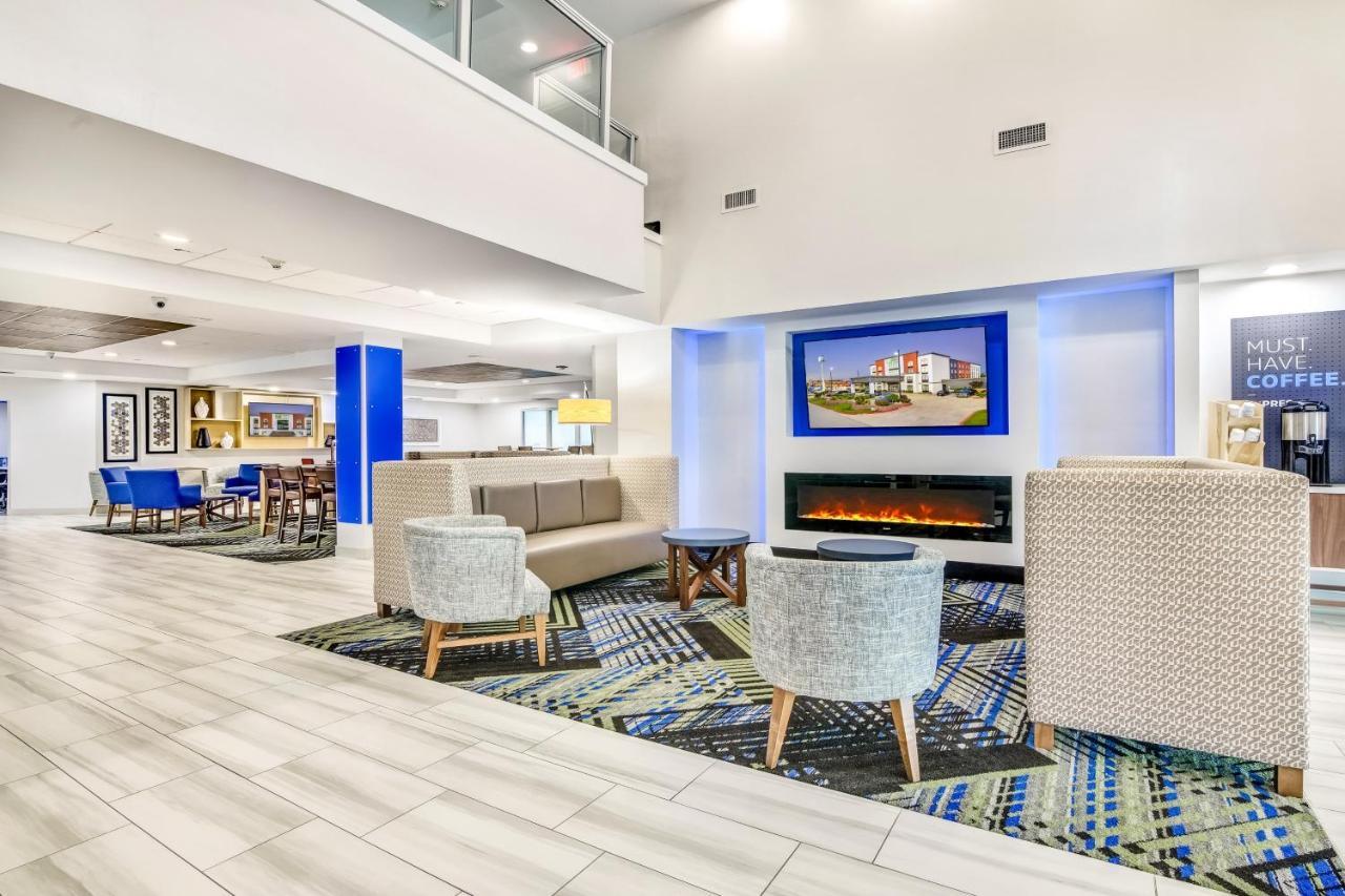 Holiday Inn Express & Suites Longview North By Ihg Bagian luar foto