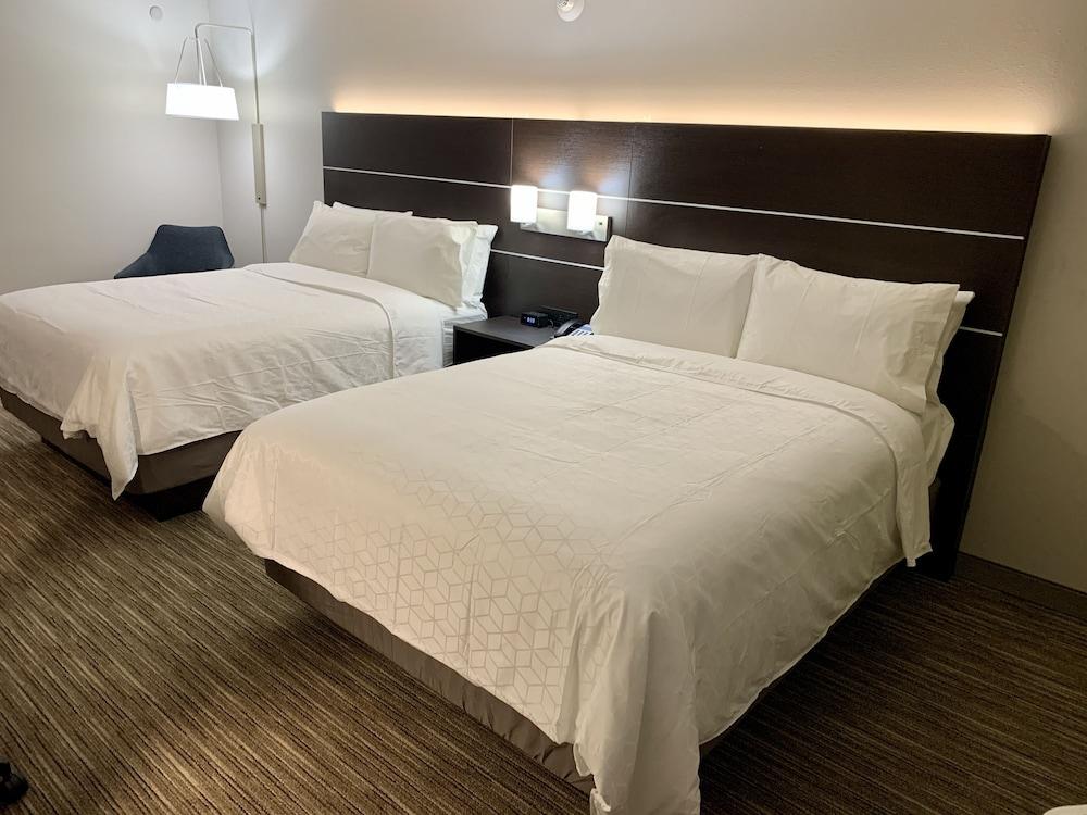 Holiday Inn Express & Suites Longview North By Ihg Bagian luar foto